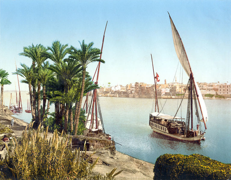 a portrait for a dahabiya sailing in beni seif (Dahabiya)