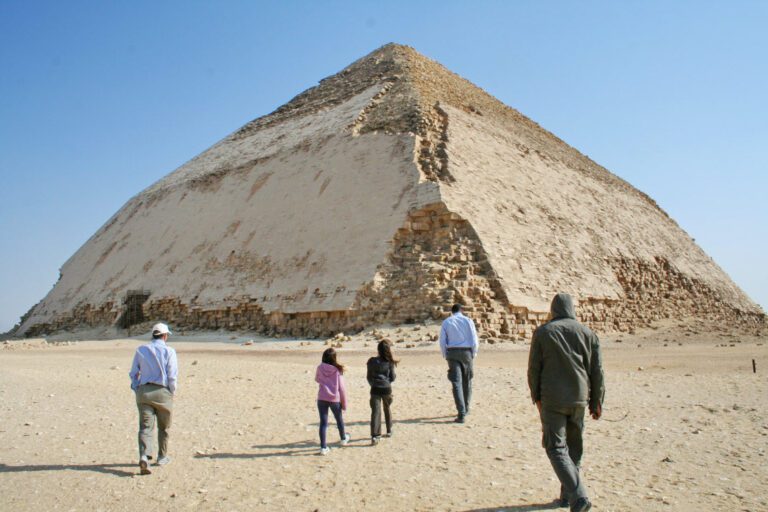 bent pyramid,Dahshur