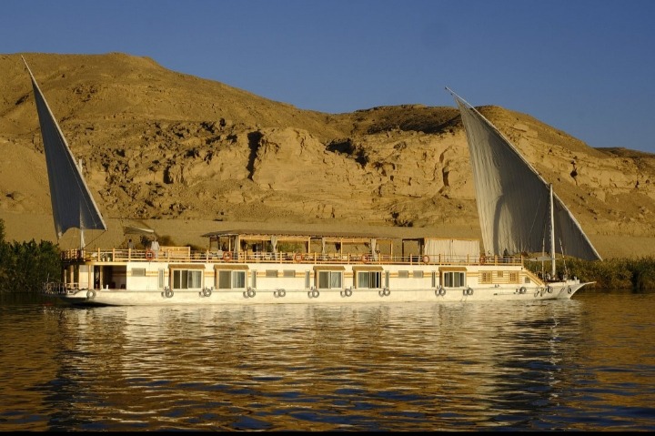 private yacht nile cruise
